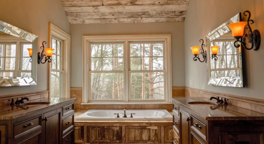 Bathtub with Window